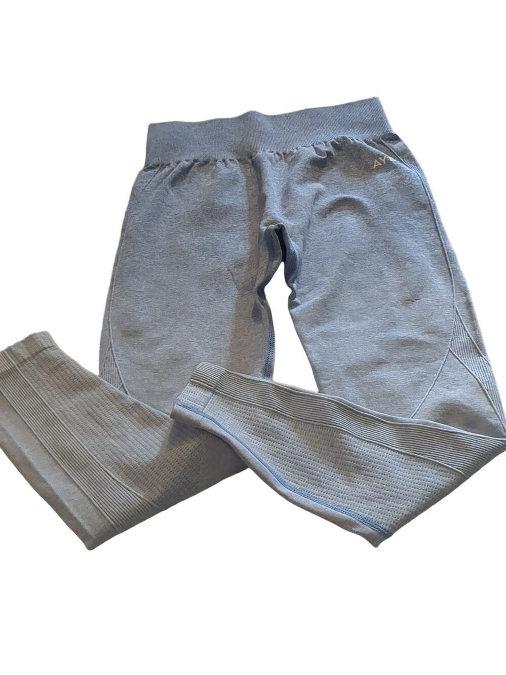 Aybl blue ombre leggings size small
